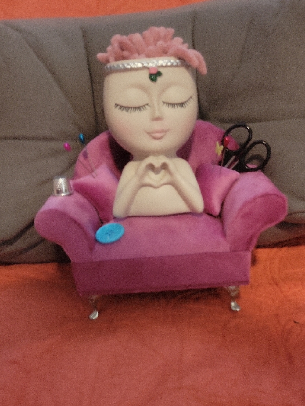 Plush Pink Jewelry & Sewing Organizer Sofa with Head Figurine